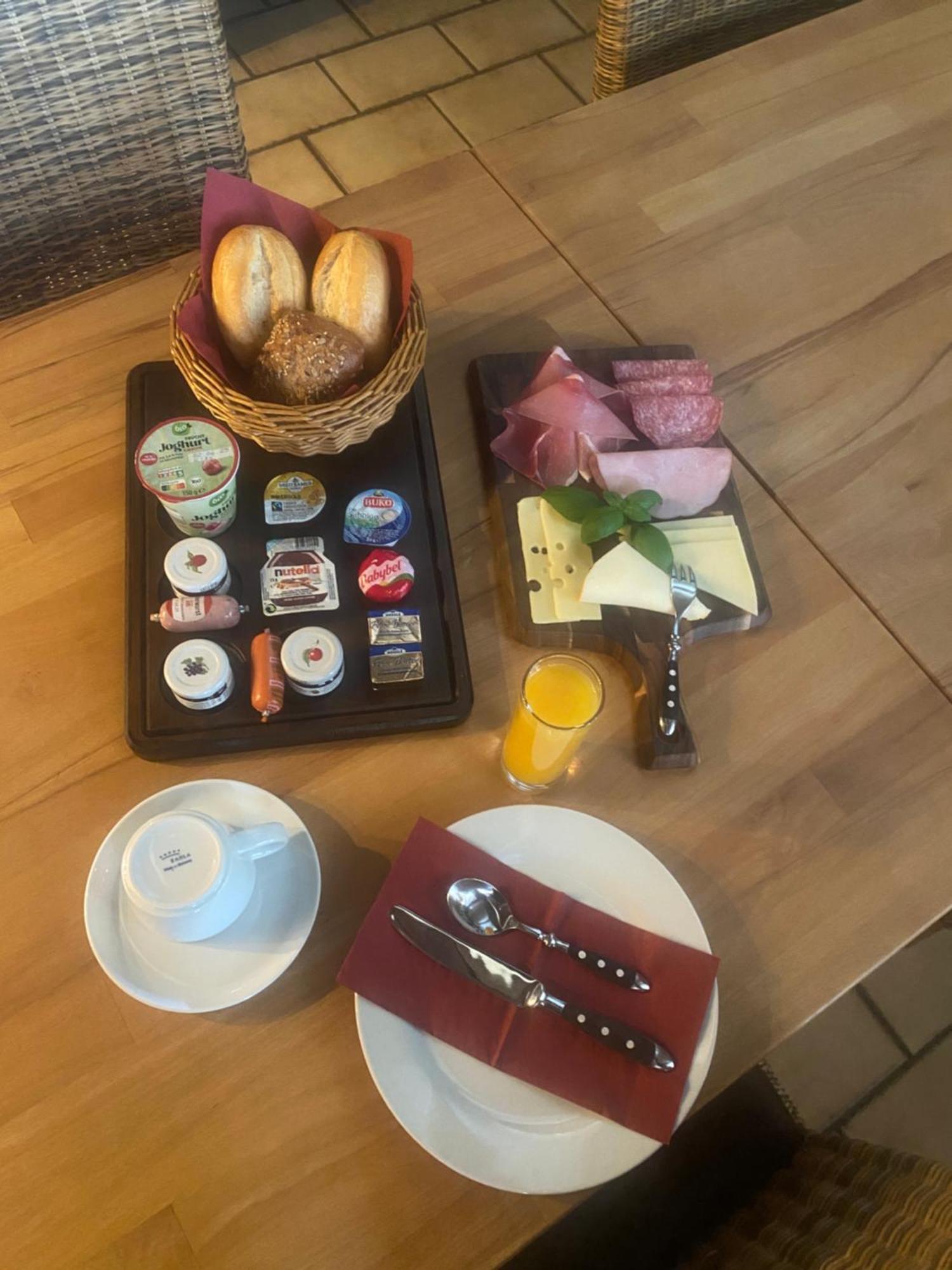 Wirtshaus Am Niederntor Hotel Blomberg  Kültér fotó
