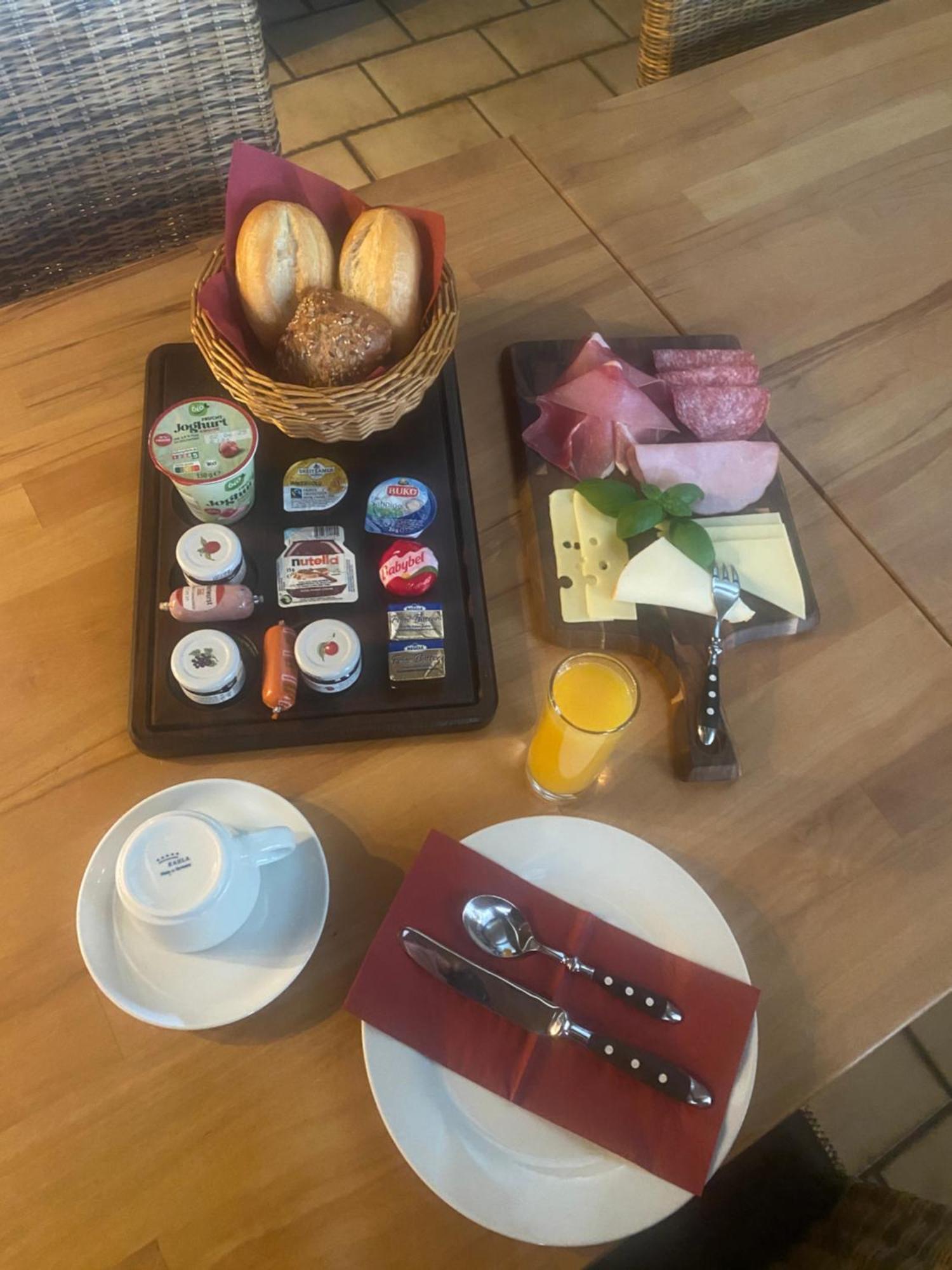 Wirtshaus Am Niederntor Hotel Blomberg  Kültér fotó